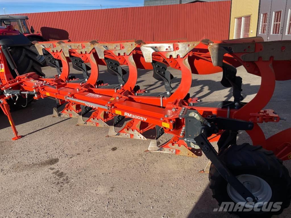 Kubota RM 3005 V Charruas reversíveis