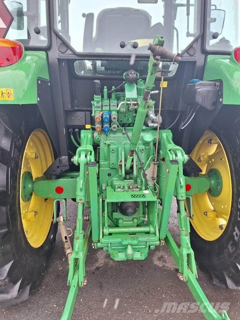 John Deere 5100 R Tratores Agrícolas usados