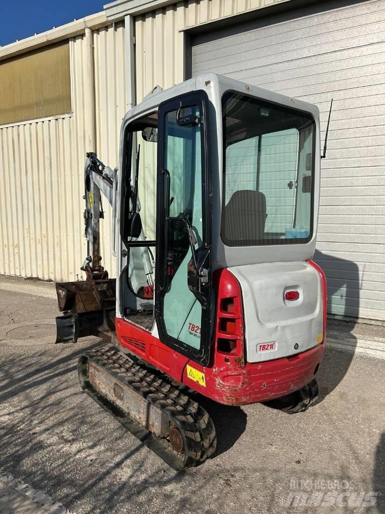 Takeuchi TB216 Miniescavadeiras