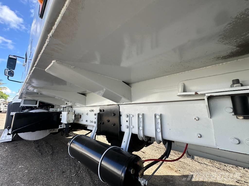 Freightliner 114 SD Camiões de lixo