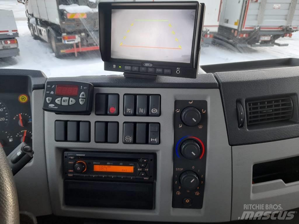 Volvo FL 210 Caminhões caixa temperatura controlada