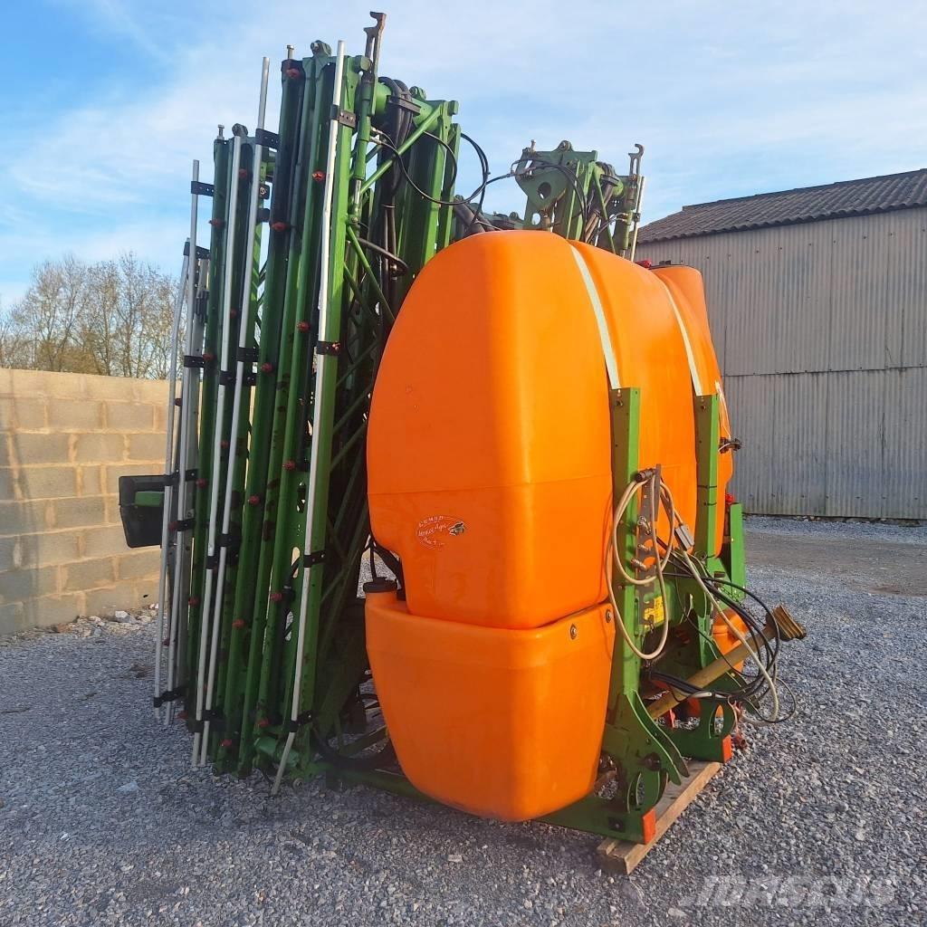 Amazone UF 1801 Pulverizadores montados