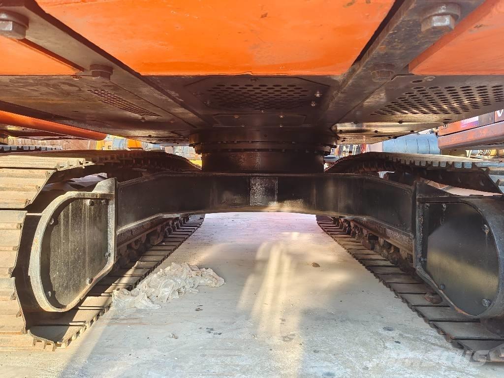 Hitachi ZX 210 Escavadeiras de esteiras