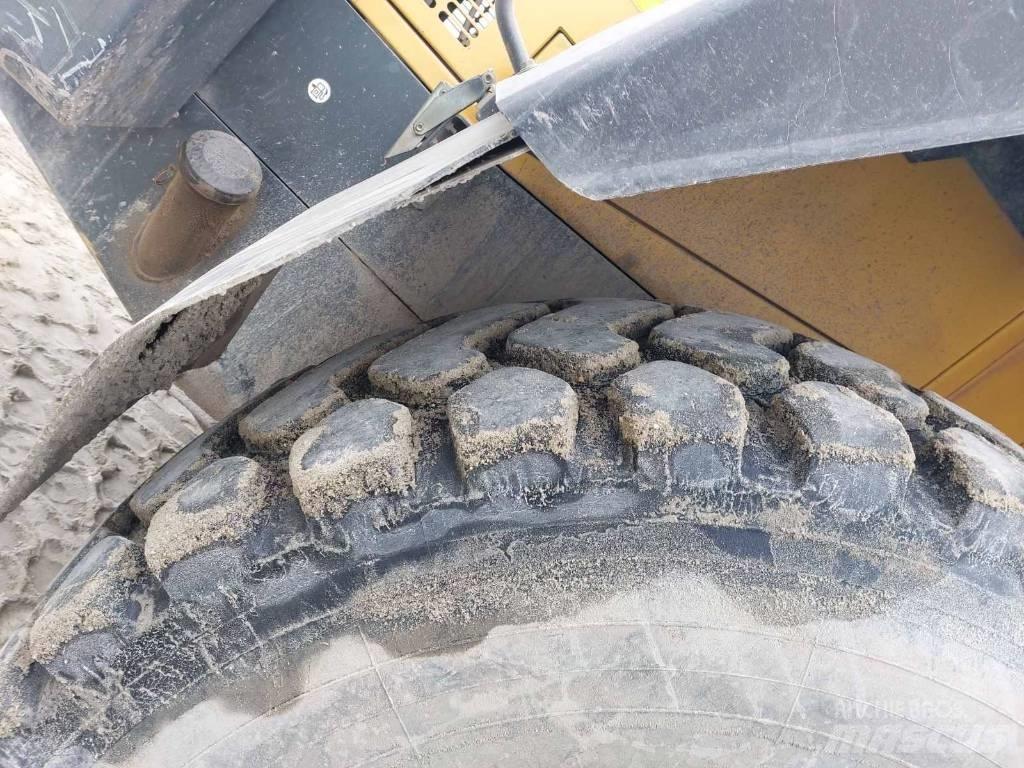 Komatsu WA380-5 Carregadeiras de rodas