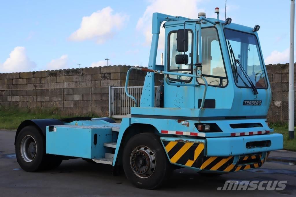 Terberg YT222 Tractores terminais