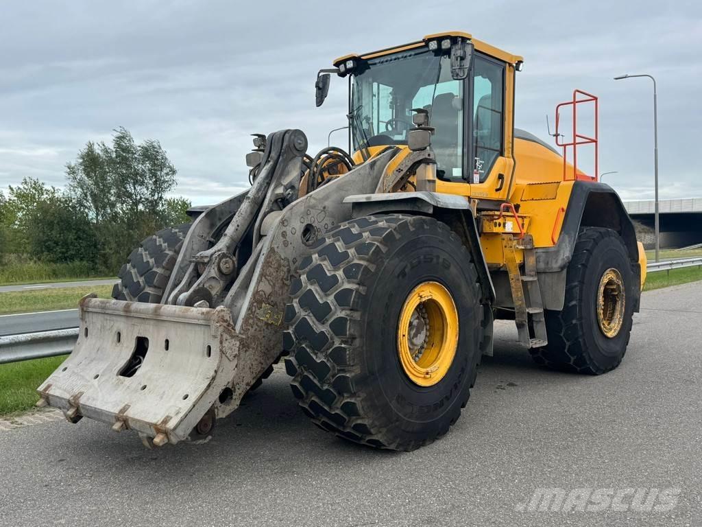 Volvo L220H Carregadeiras de rodas