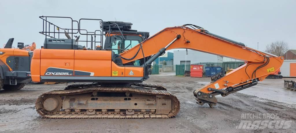 Doosan DX225LC-5 Escavadeiras de esteiras