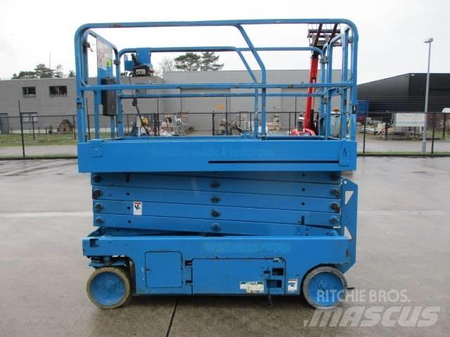 Genie GS 3246 (962) Elevadores de tesoura