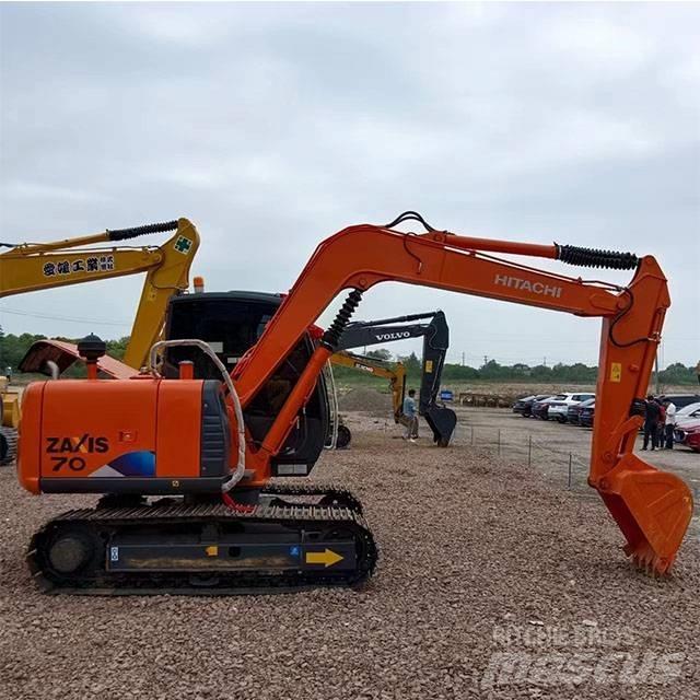 Hitachi ZX 70 Miniescavadeiras