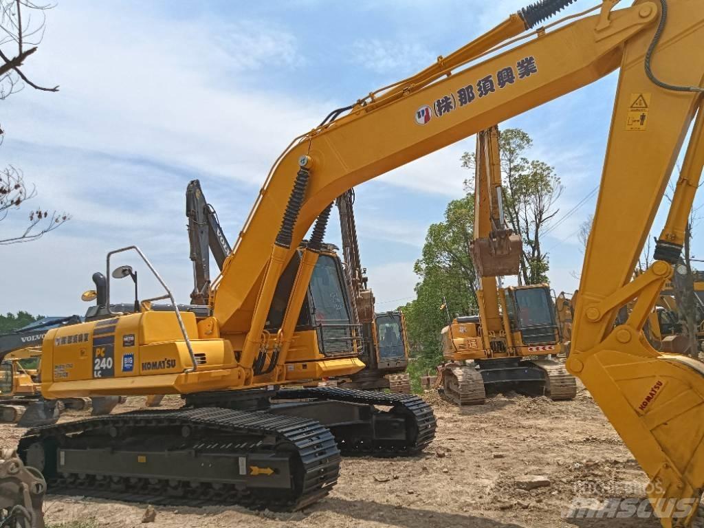 Komatsu PC 240 Escavadeiras de esteiras