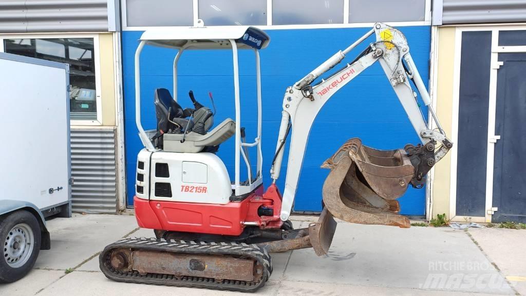 Takeuchi TB 215 R Miniescavadeiras
