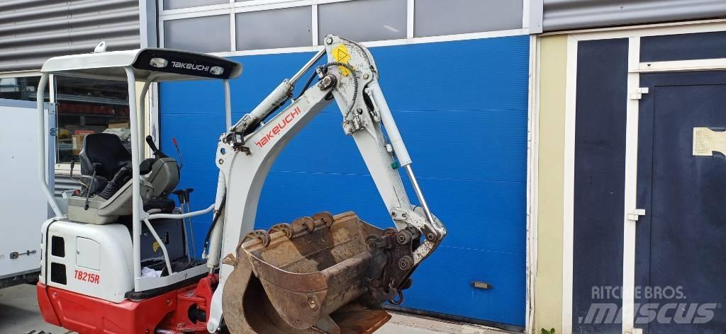 Takeuchi TB 215 R Miniescavadeiras
