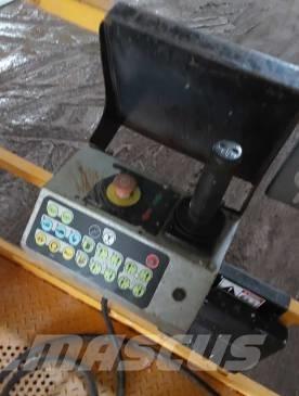 Haulotte H 15 SX Elevadores de tesoura