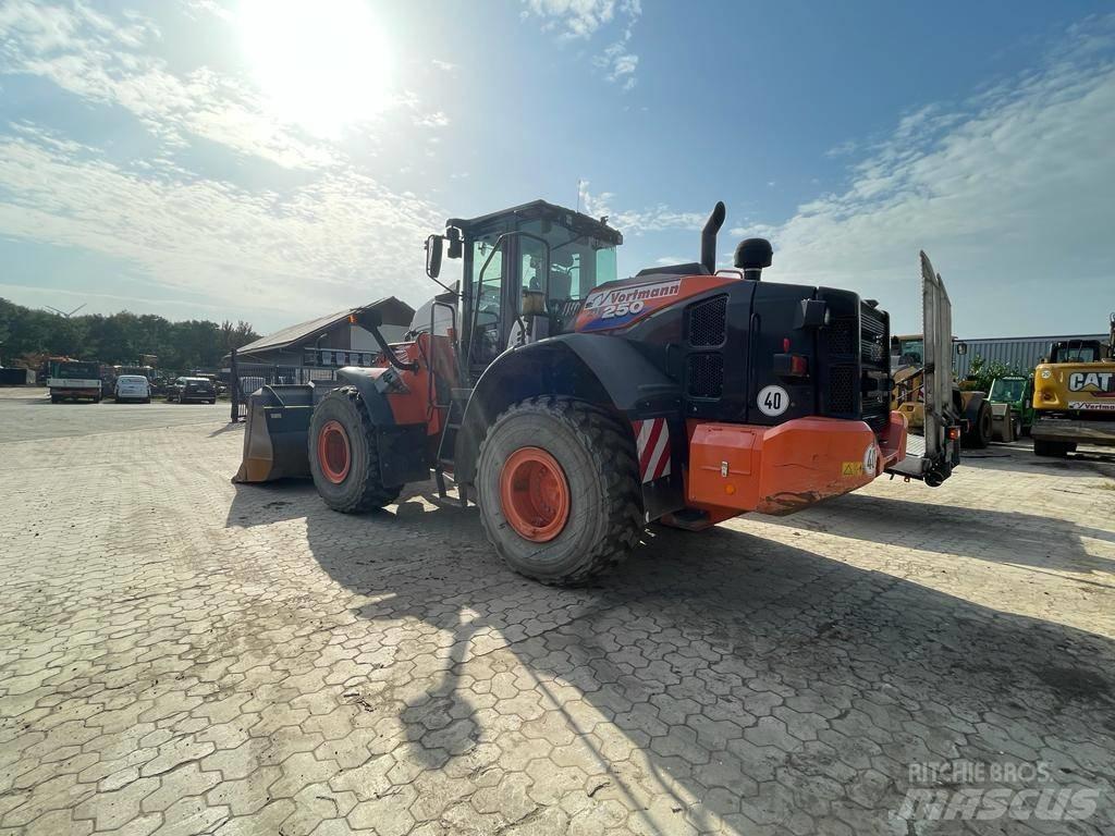 Hitachi ZW 250-6 Carregadeiras de rodas