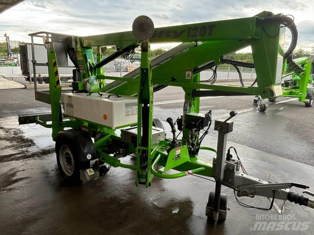 Niftylift 120 TET Plataformas aéreas montadas em atrelados