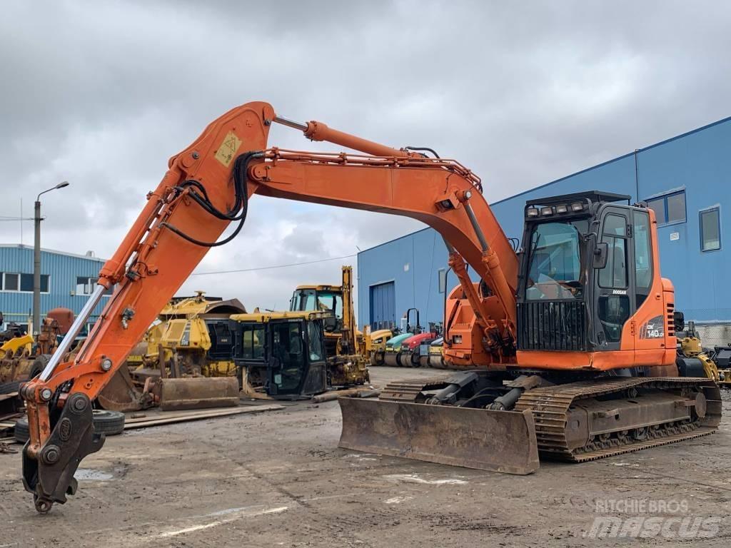 Doosan DX 140 LCR Escavadeiras de esteiras