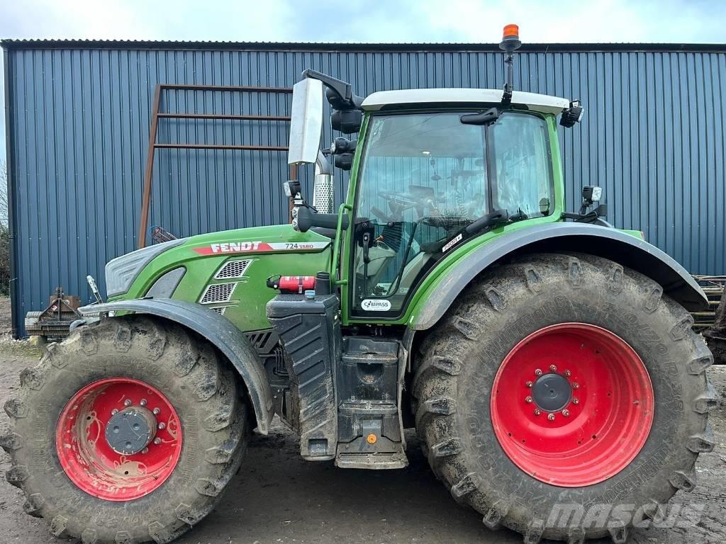 Fendt 724 Profi Plus Tratores Agrícolas usados
