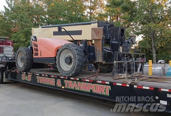 JLG 1055 Manipulador telescópico