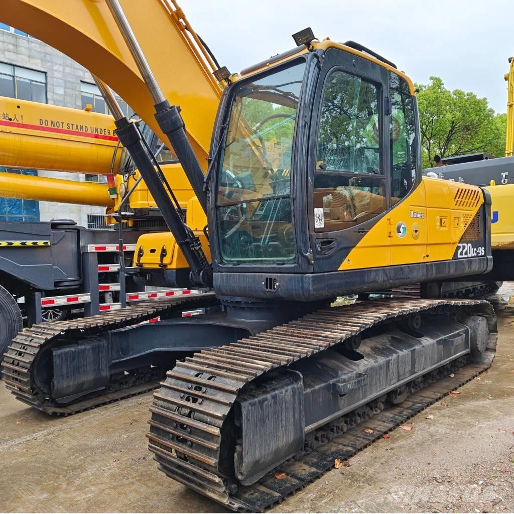 Hyundai R220LC-9S Escavadeiras de esteiras