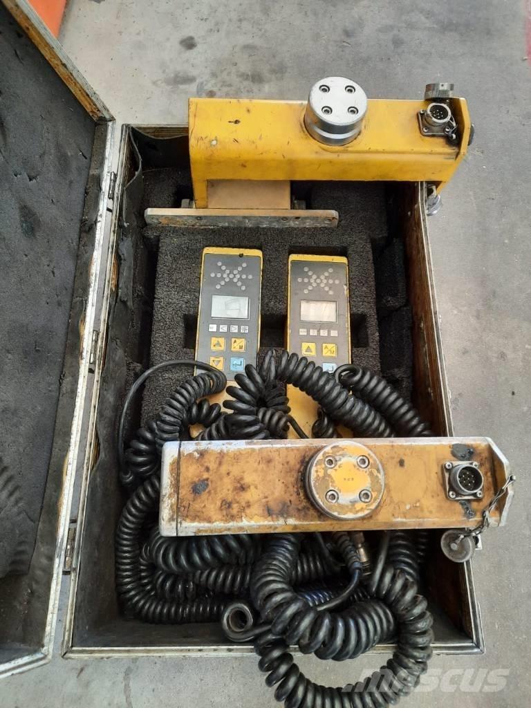 Demag DF115 P DA Espalhadoras de asfalto