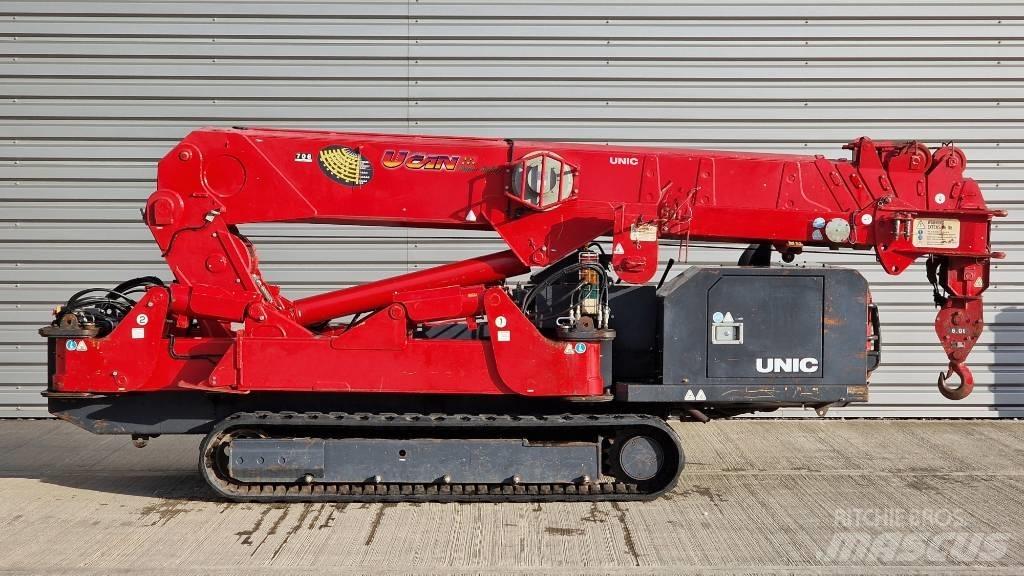 Unic URW 706 Mini gruas