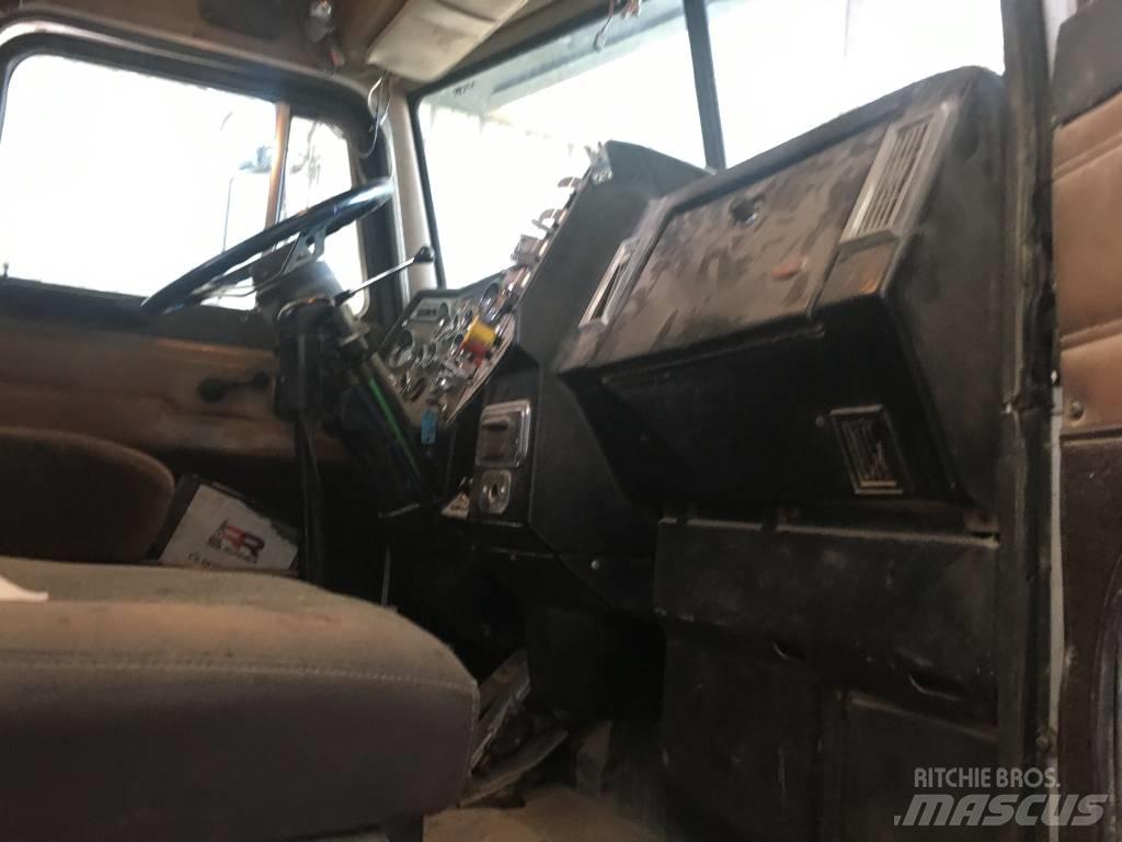 Peterbilt 378 Tractores de soldagem