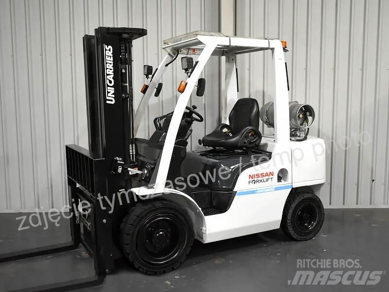 Nissan UG1F2A35DU Empilhadores a gás