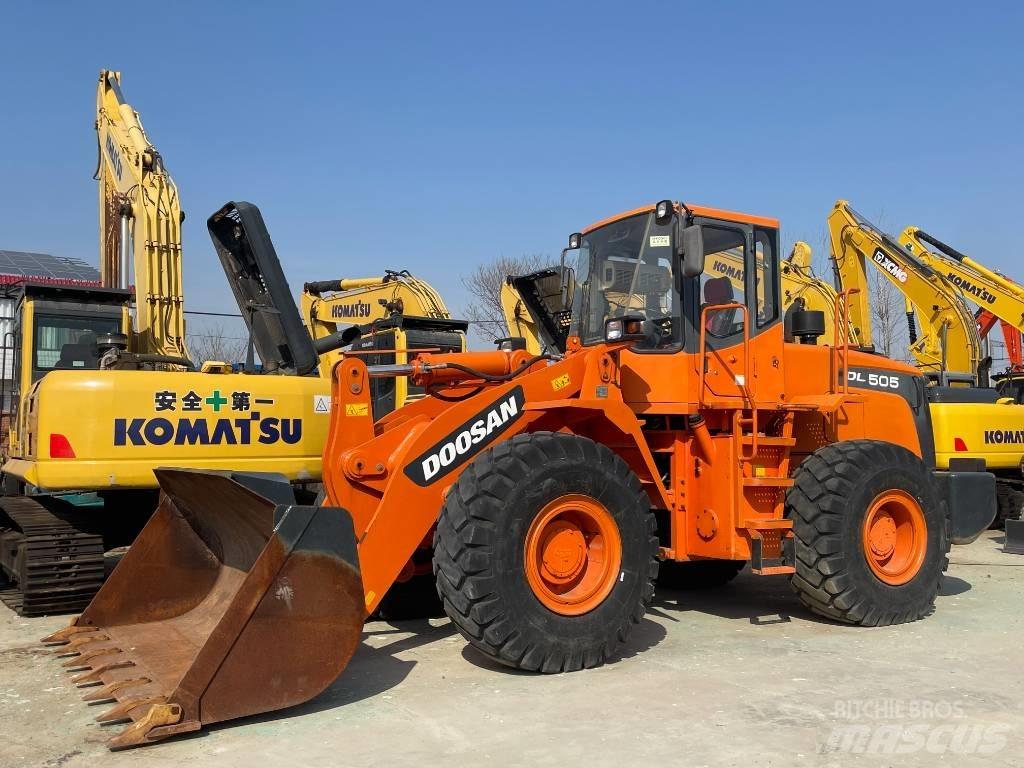 Doosan DL 505 Carregadeiras de rodas