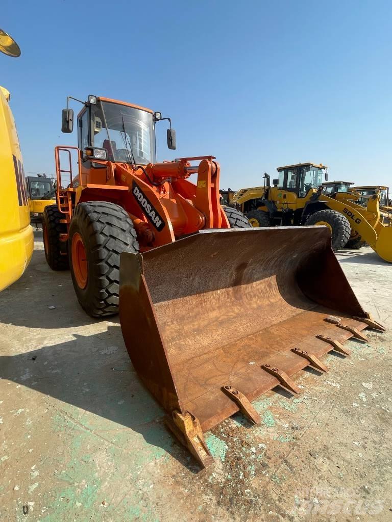 Doosan DL 505 Carregadeiras de rodas