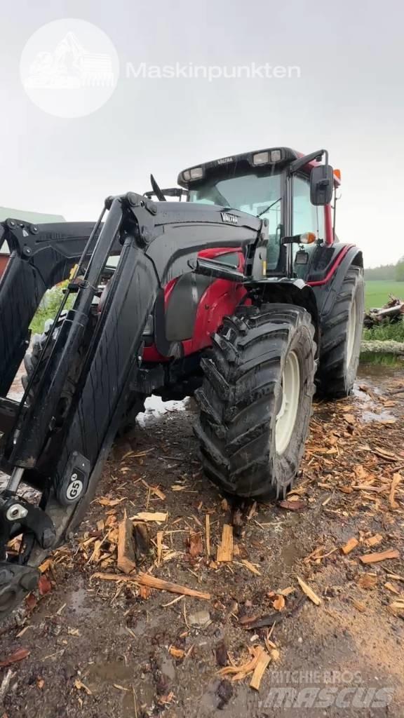 Valtra N 121 Tratores Agrícolas usados