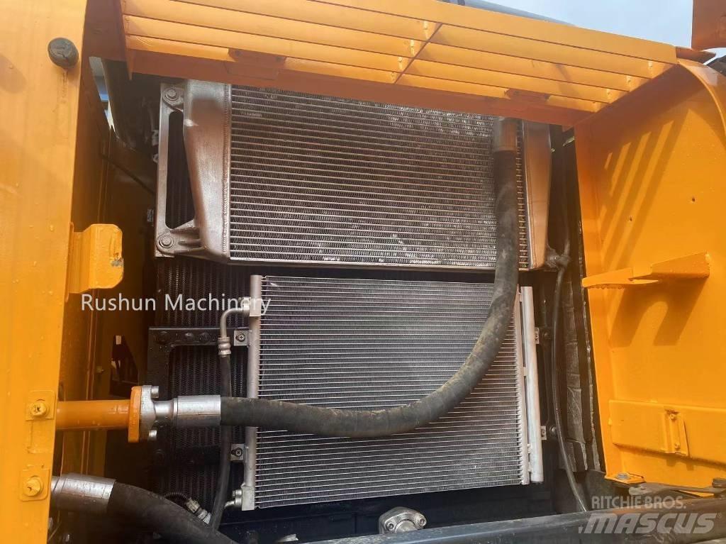 Hyundai R300LC-9 Escavadeiras de esteiras