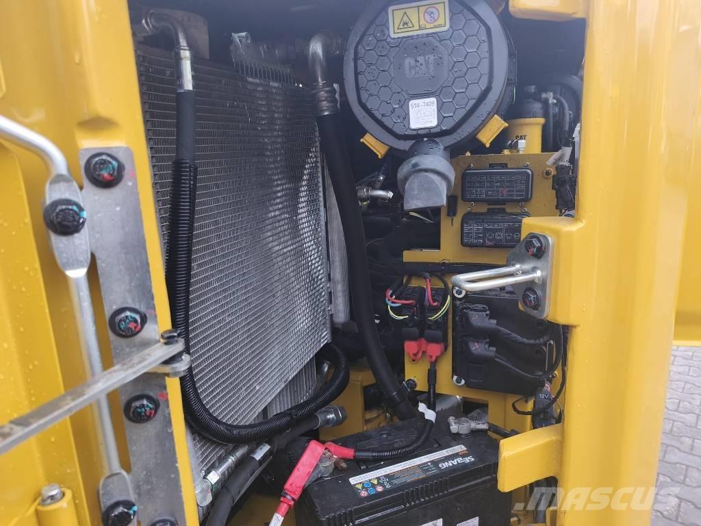 CAT 308 Escavadeiras de esteiras