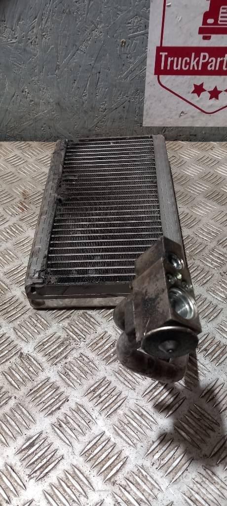 Scania R440  1772726 Radiadores camiões e carrinhas