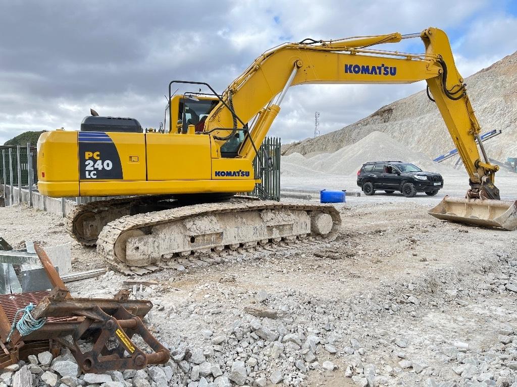 Komatsu PC 240 Escavadeiras de esteiras