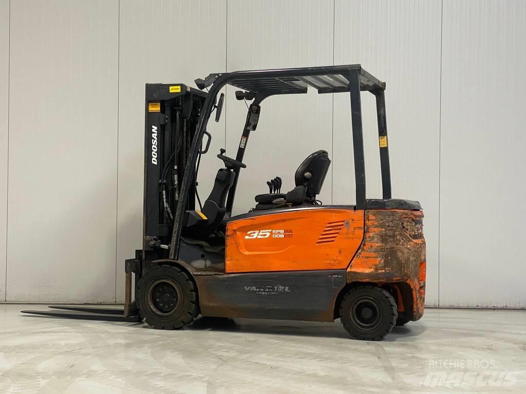 Doosan B35X-7 Empilhadores eléctricos