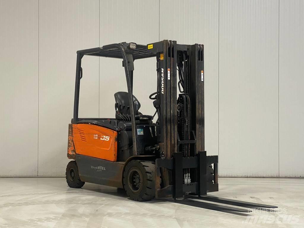 Doosan B35X-7 Empilhadores eléctricos