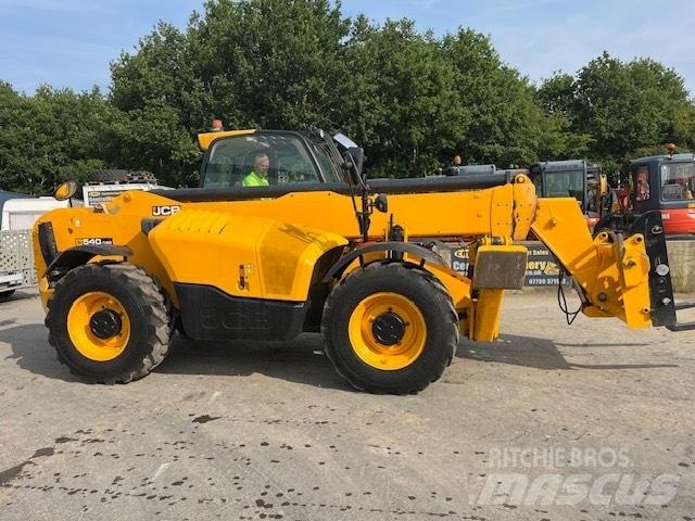JCB 540-140 Manipulador telescópico