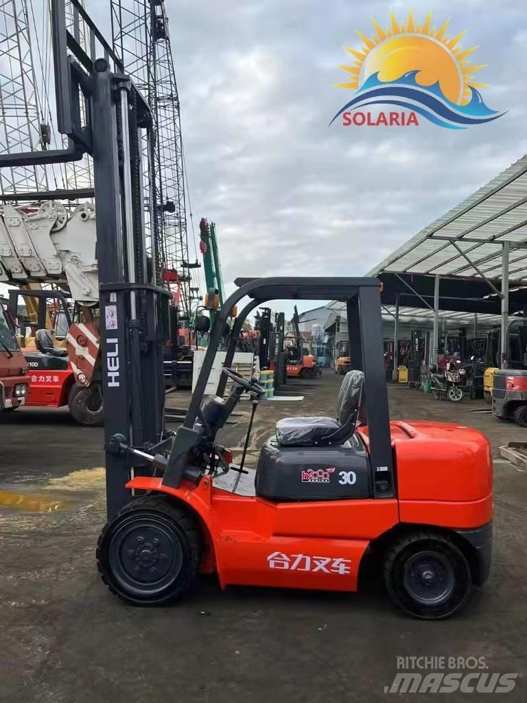 Heli CPCD 30 Empilhadores Diesel