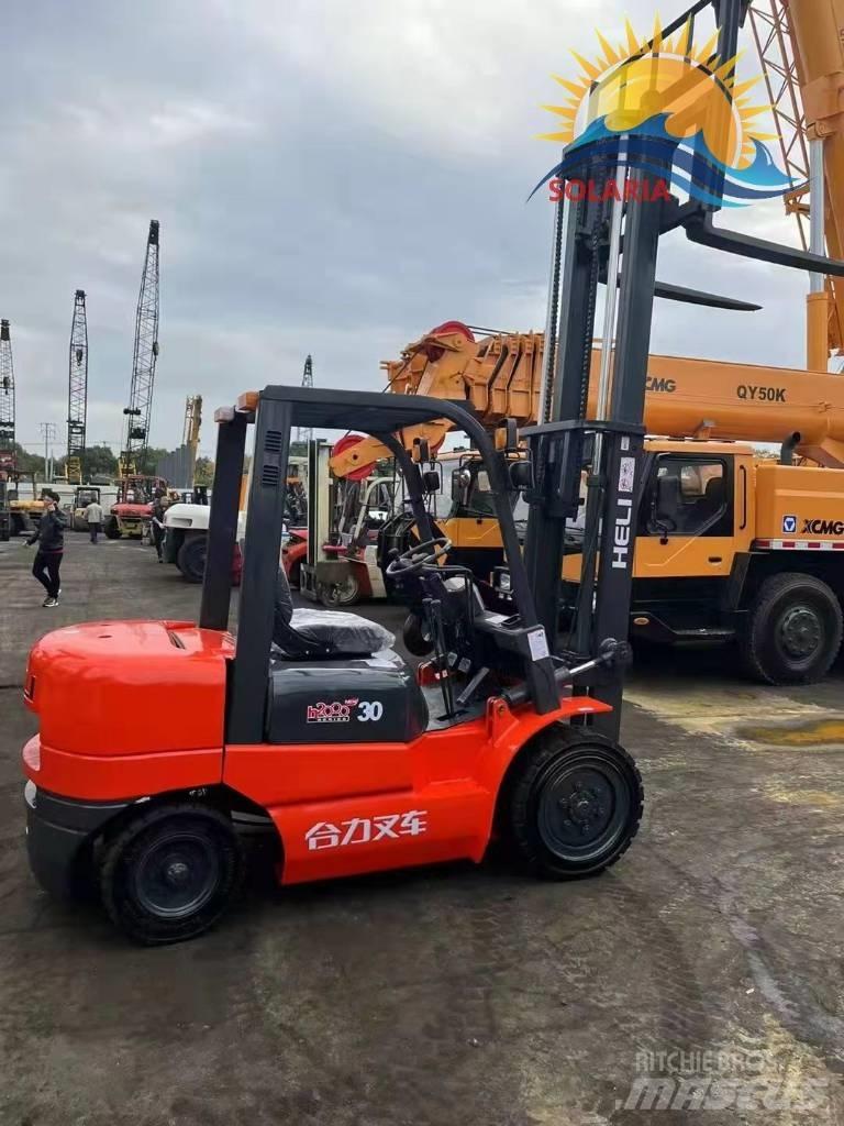 Heli CPCD 30 Empilhadores Diesel