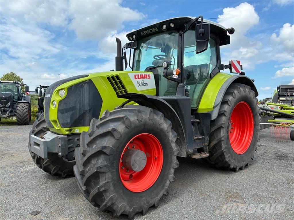 CLAAS ARION 650 Tratores Agrícolas usados