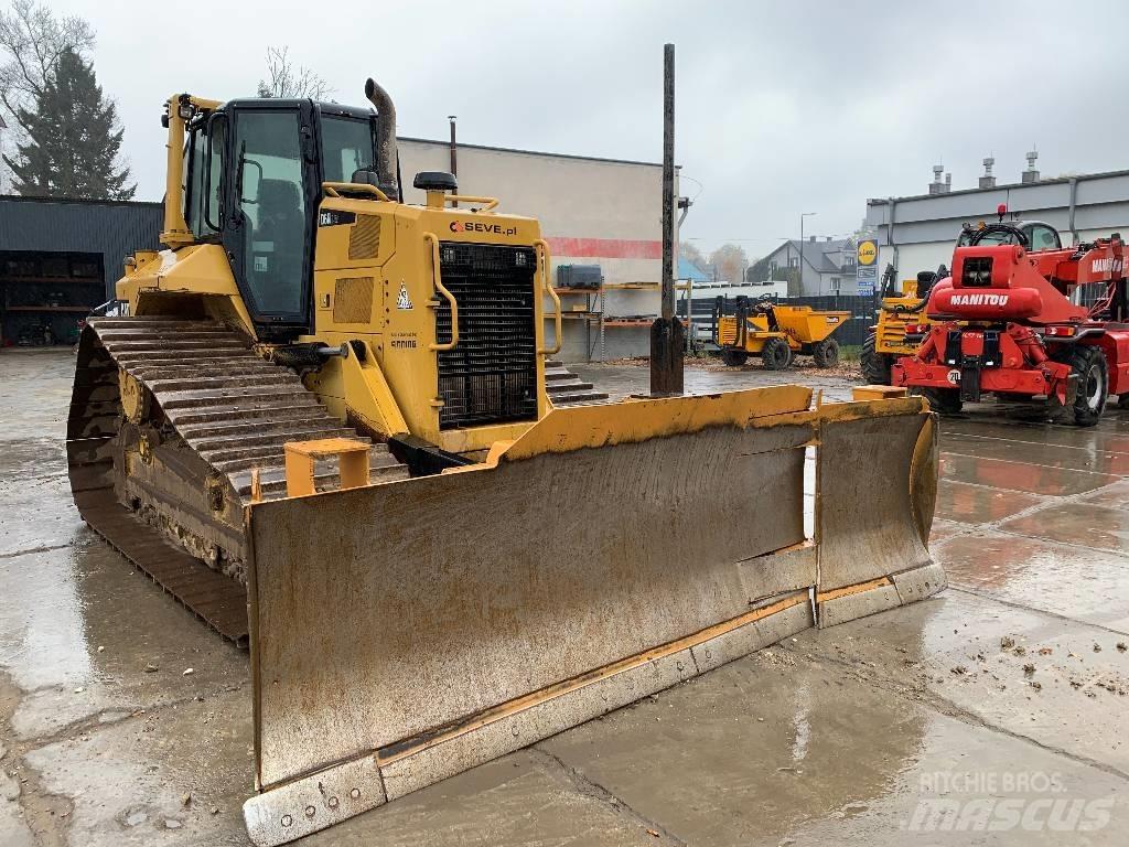 CAT D 6 N LGP Dozers - Tratores rastos