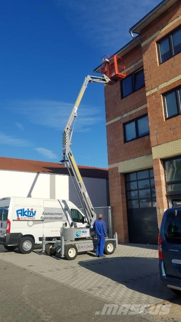 SkyJack SJKB 12 Elevadores braços articulados