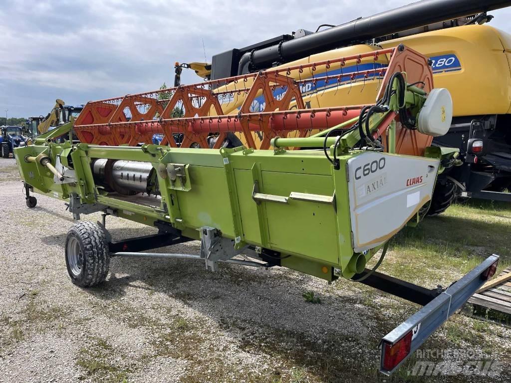 CLAAS Tucano 440 Ceifeiras debulhadoras