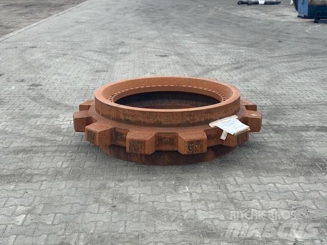 CAT 6040 SPROCKET Rastos