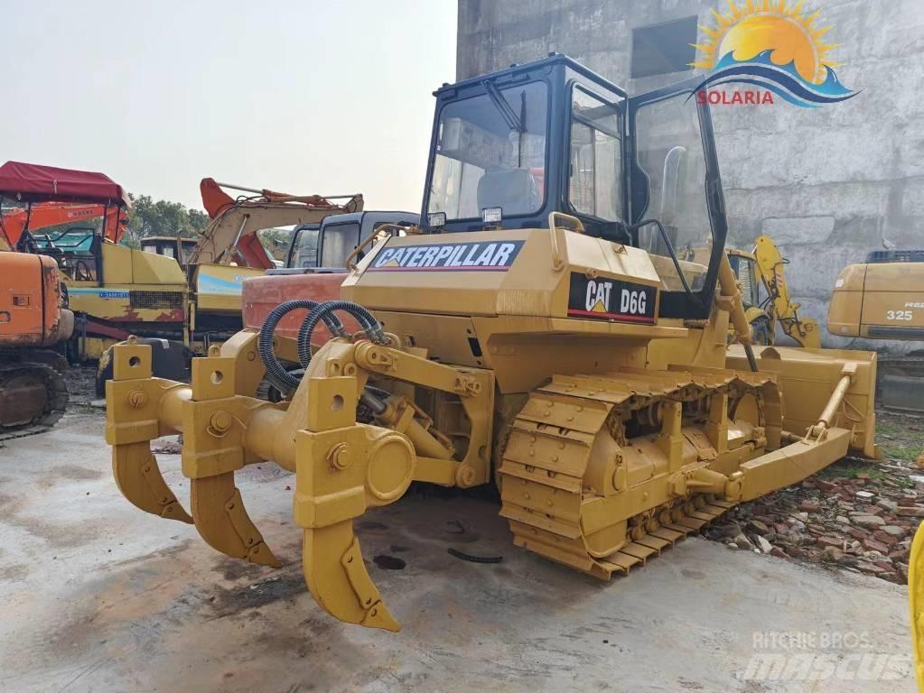 CAT D 6 G Dozers - Tratores rastos