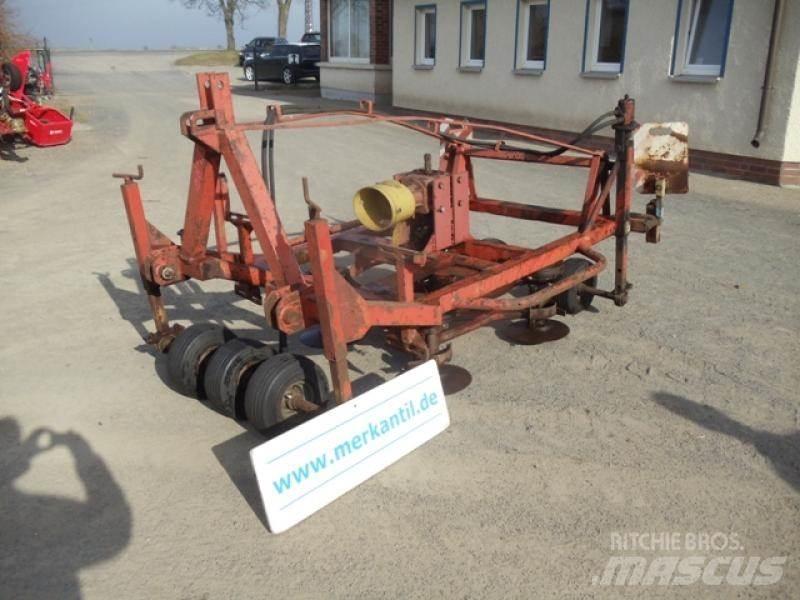  Möhrenköpfer Outro equipamento de ceifa