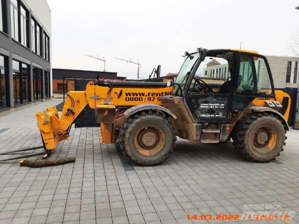 JCB 540-140 Manipulador telescópico