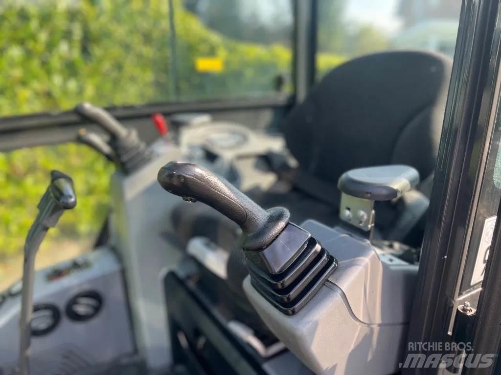Bobcat E19 Miniescavadeiras