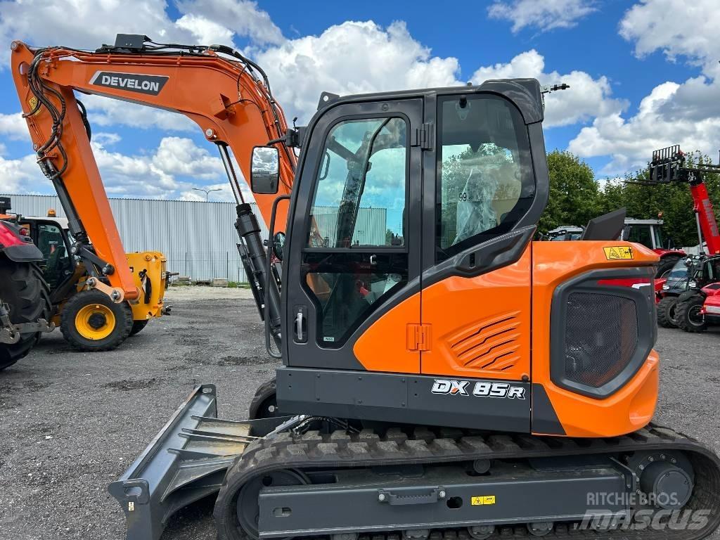 Develon DX85R-7 Escavadoras Midi 7t - 12t