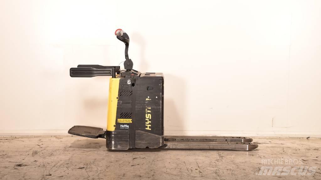 Hyster P 2.0 S Porta-paletes com plataforma